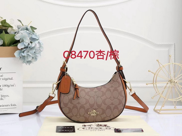 C0ACH Handbags 052